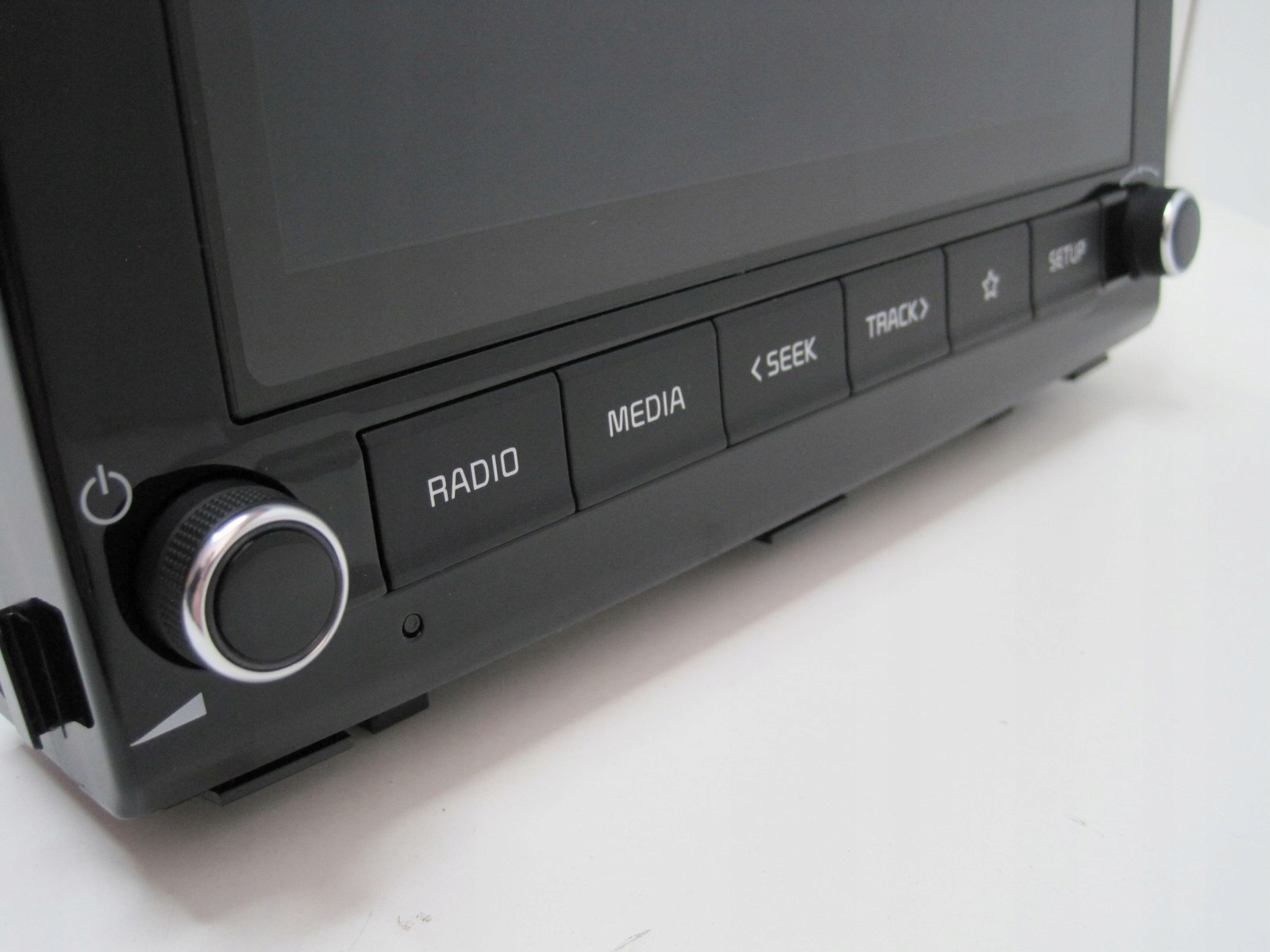 Pantalla Kia Rio IV 96160-H8290FHV, no va el táctil